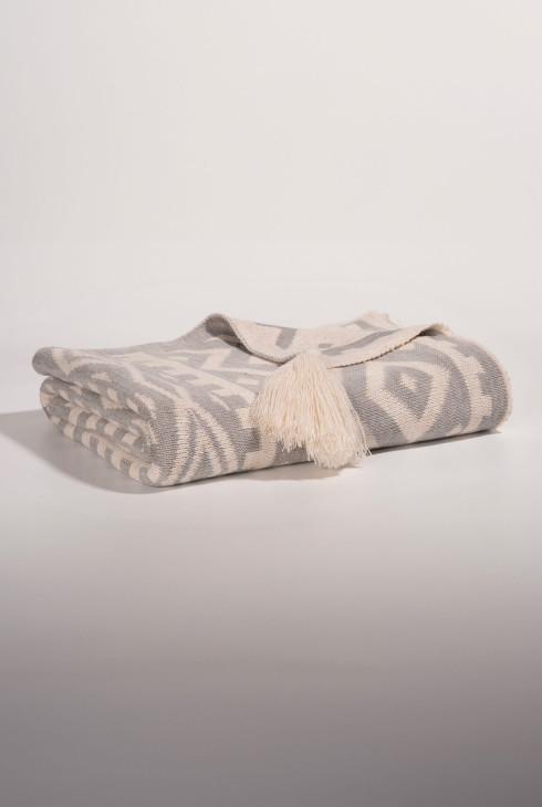 Kilim Desen Gri Koltuk Şalı Kilim Desen Gri Koltuk Şalı